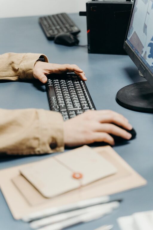 Desk Setup Tips for Focus and Comfort to Boost Productivity